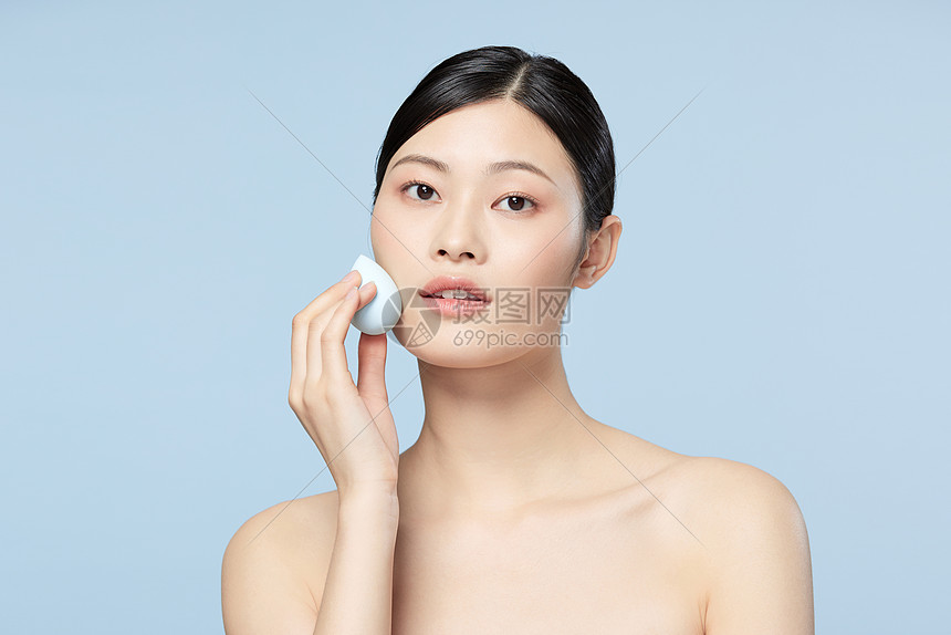 华农开展旱地果林套种节水抗旱稻试验，亩产破700斤！