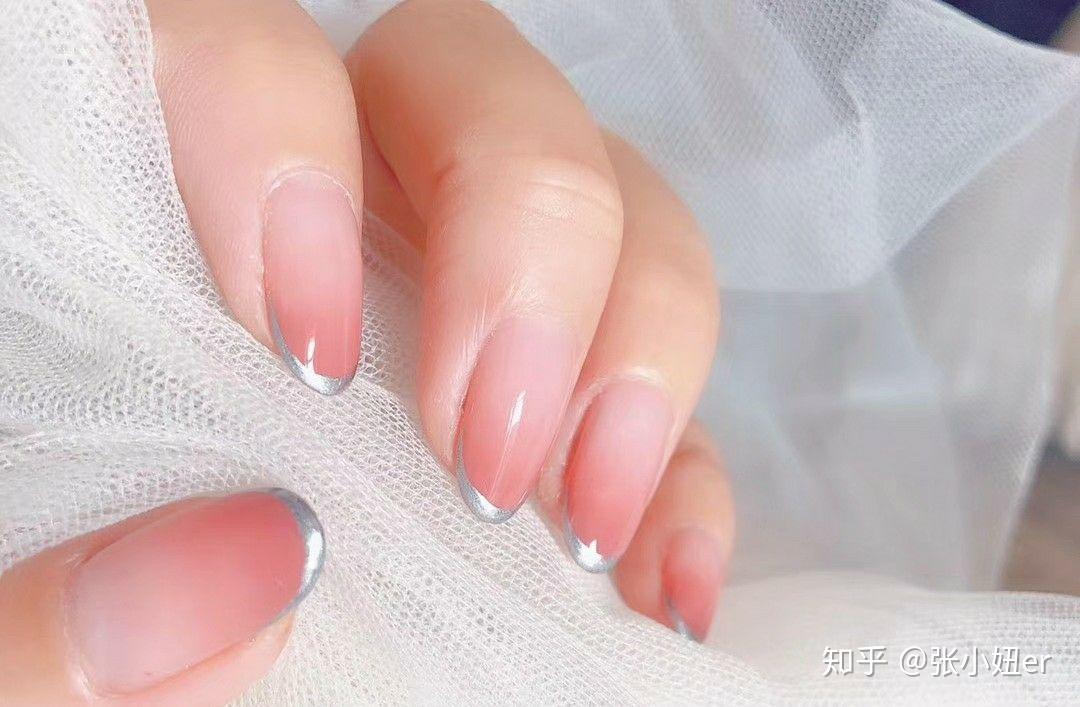 Reddit(RDDT.US)第二季度收入激增78% 创三年来最快增速，广告前景看好后盘股价暴涨