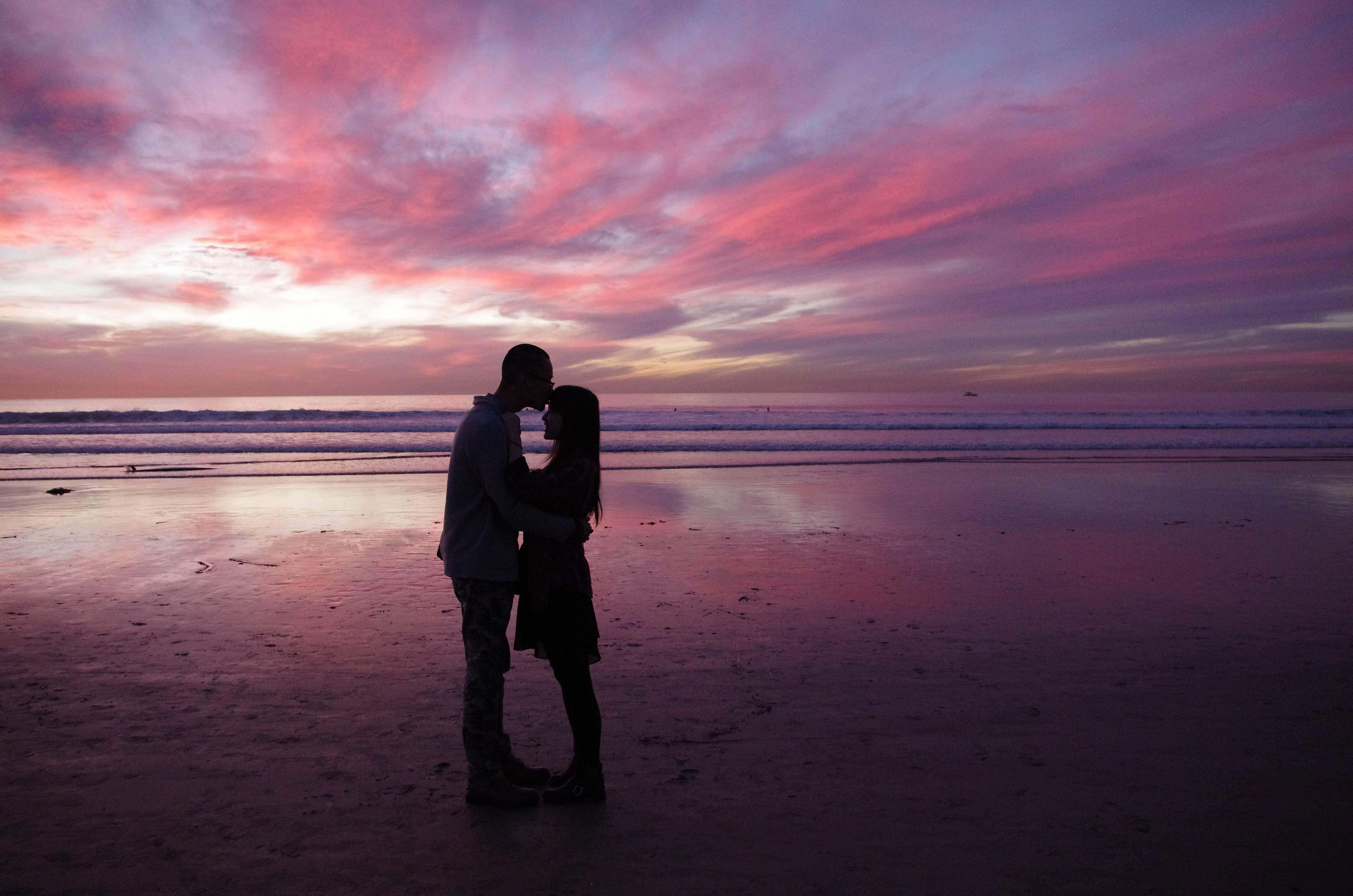 中国人民抗日战争暨世界反法西斯战争胜利80周年纪念币将发行