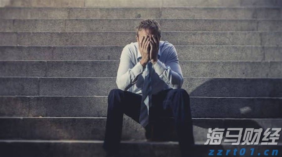 湛江海关在跨境电商渠道查获涉嫌侵犯商标权手提包49个