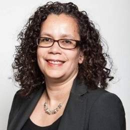 美股动态 | 特斯拉(TSLA.US)因与三星签订165亿美元芯片协议上涨超3.8%