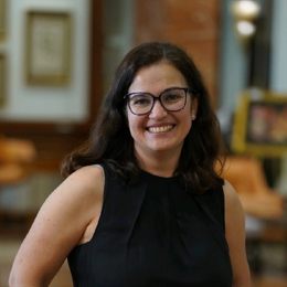 特朗普100%关税的实际影响或低于预期：美银分析科技巨头的应对策略