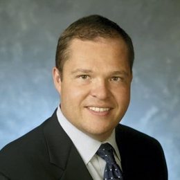 A股市场概况 | A股维持窄幅震荡 苹果概念股活跃 军工产业链调整